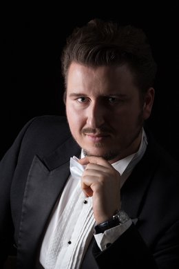 Plakat Niedzielny Poranek Muzyczny. „Świat opery – najpiękniejsze arie i duety”