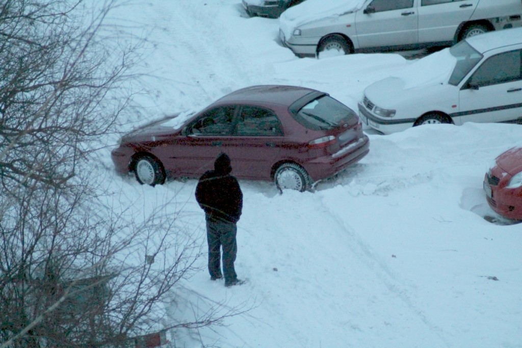 Setki mieszkańców Lublina i regionu uwięzionych na osiedlowych parkingach