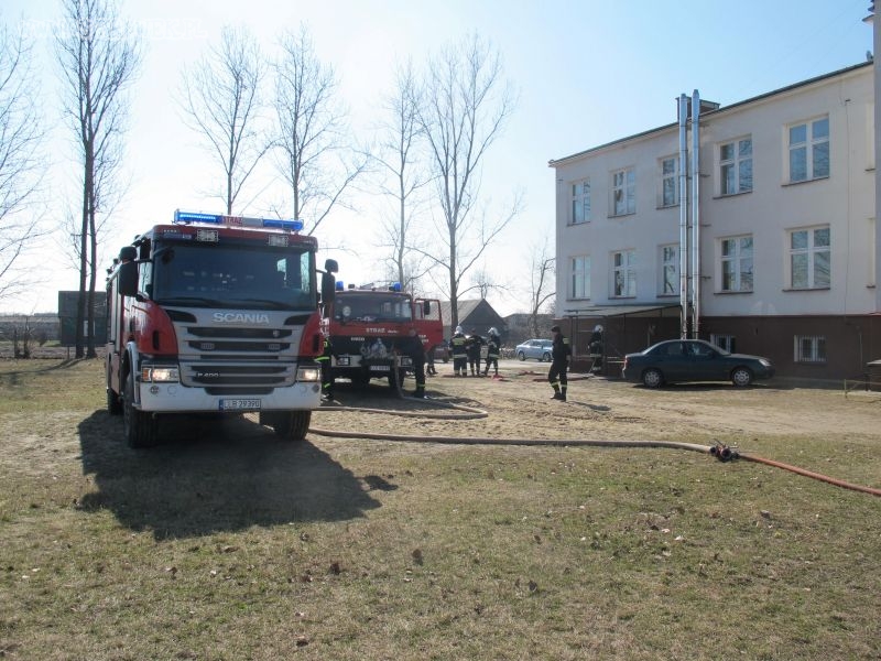 Pożar w szkole w Leszkowicach
