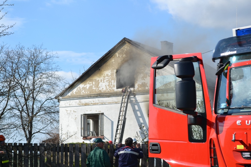 Tragiczny pożar pod Biłgorajem. Nie żyje jedna osoba