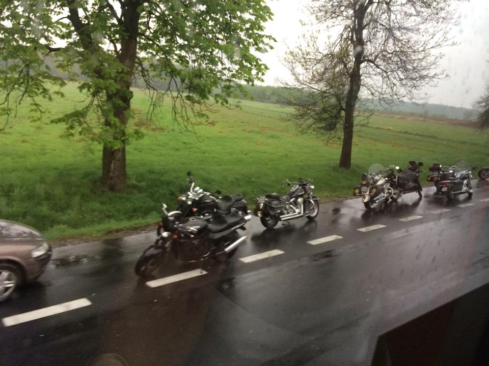 Motocykliści jechali na Motoserce do Łęcznej. Jeden zginął, dwaj trafili do szpitala.