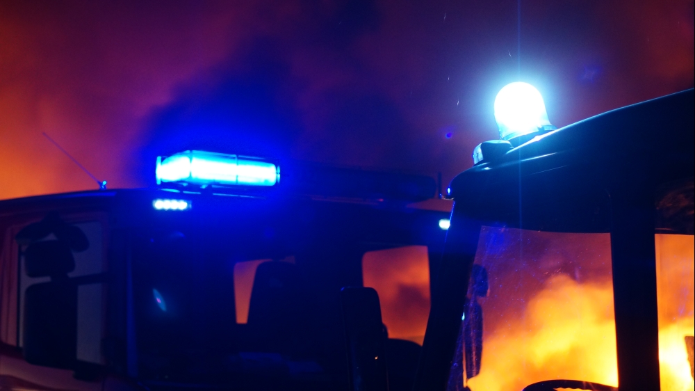 Stara Jedlanka Kilkanaście zastępów straży gasi pożar stajni