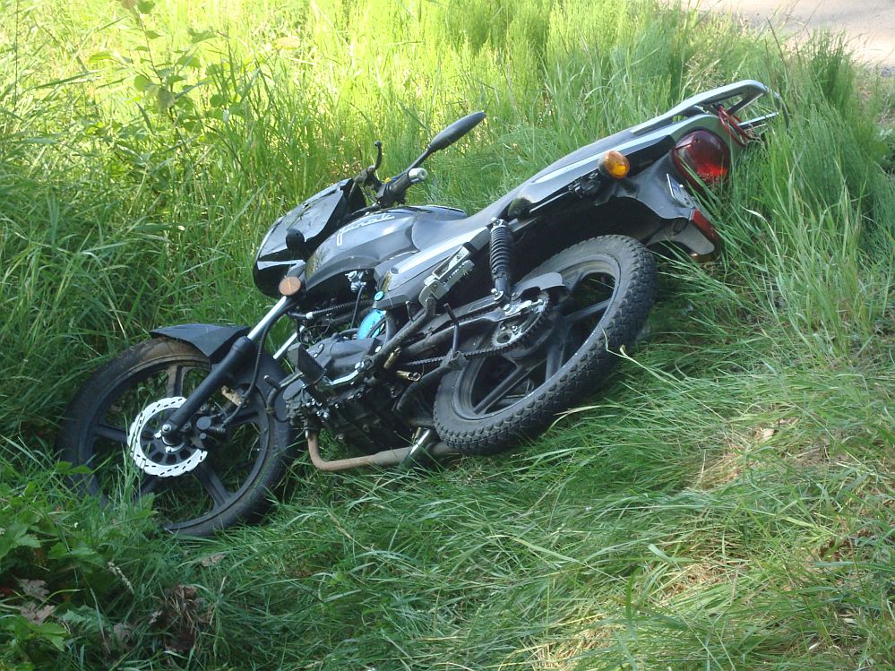 Radawiec Duży: Motocyklista ranny po zderzeniu z samochodem osobowym