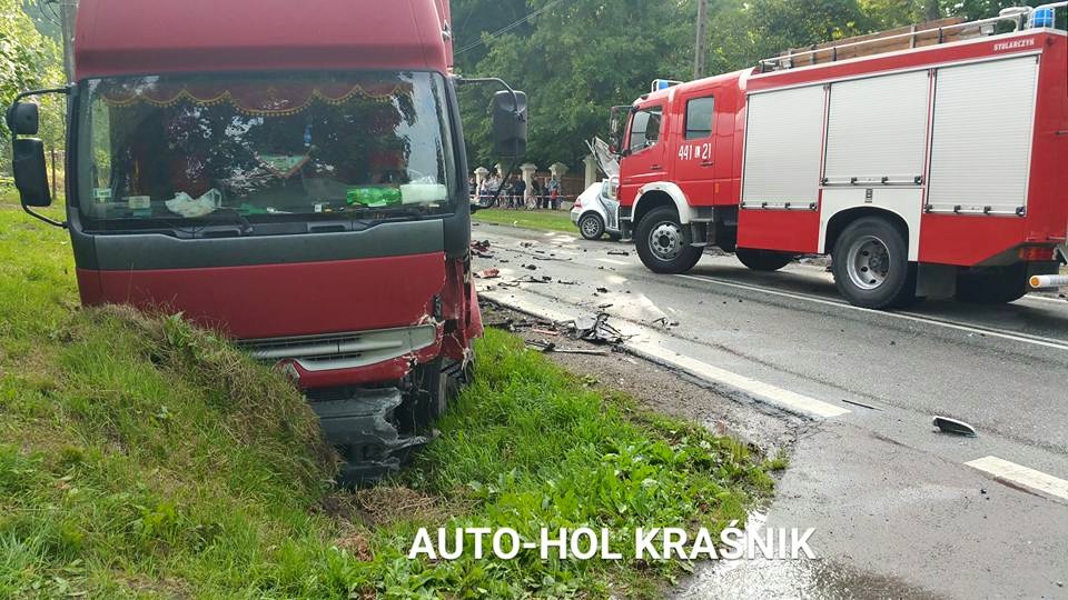 Tragiczny wypadek w Gościeradowie. W zderzeniu dwóch aut zginął mężczyzna