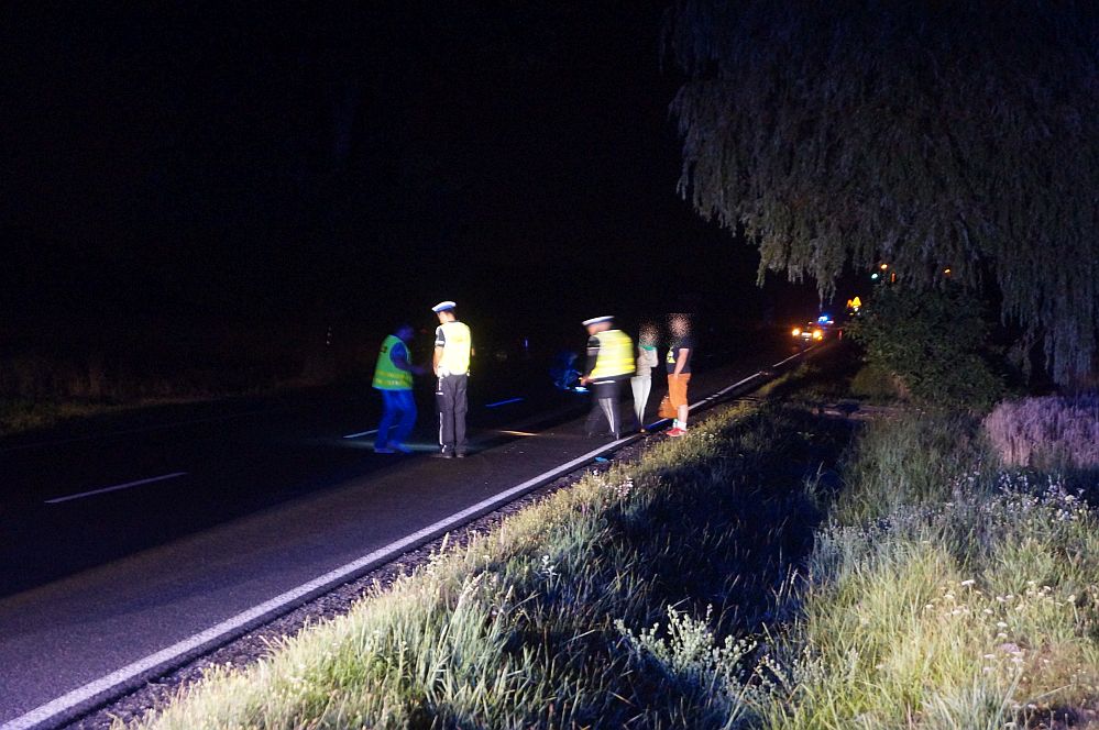 Łuszczów Drugi: Nie żyje 22-latka potrącona przez seata. Zablokowana droga krajowa nr 82  AKTUALIZACJA