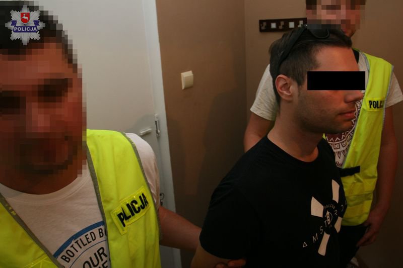 16 kg dopalaczy oraz narkotyki o wartości 1,3 mln znaleziono u mieszkańca Lublina