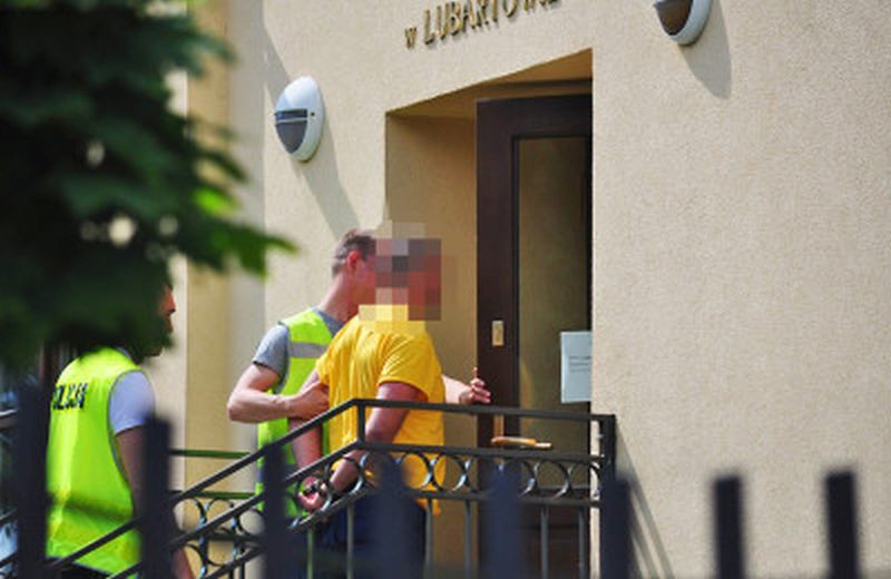 Jakie jest prawo dla 18-latków umawiających się z nieletnimi