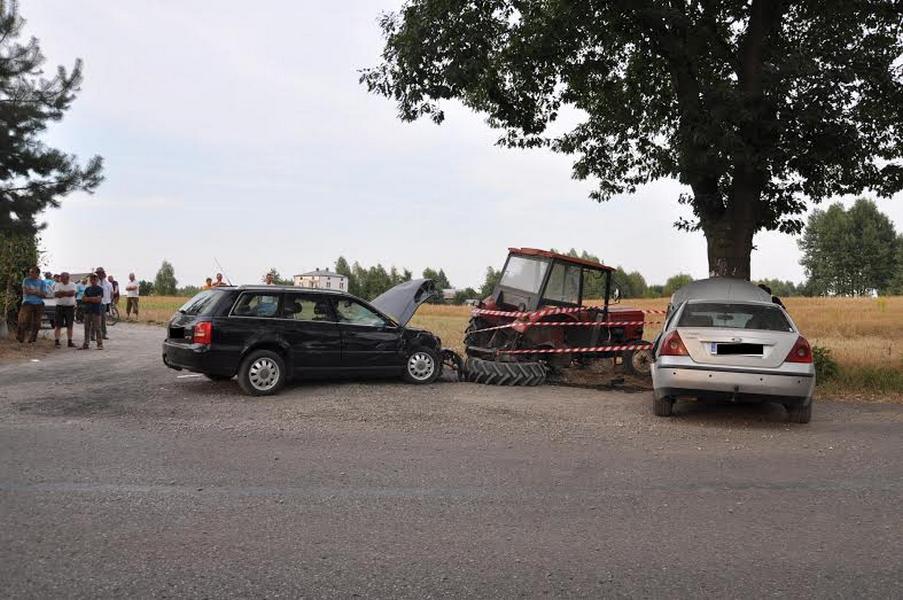 Serniki-Kolonia: Poszkodowany kierowca ciągnika rolniczego miał 2,6 promila
