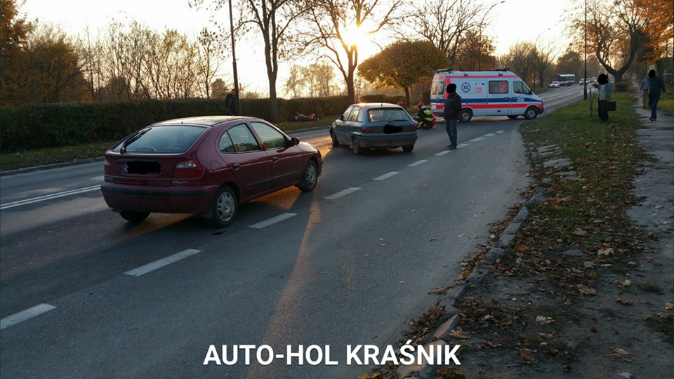 Kraśnik: Zablokowana ul. Lubelska po zderzeniu motocykla z autem osobowym. Interweniowało Lotnicze Pogotowie Ratunkowe