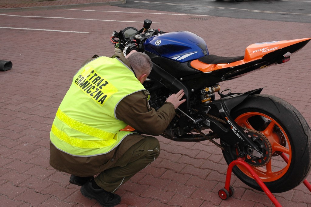 Terespol: Kradziony motocykl nie wyjechał z Polski
