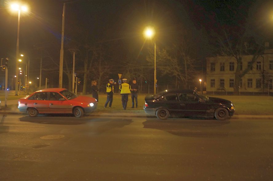 Lublin: Ostatkowa noc przebiegała spokojnie. Kilka bójek i jedna kolizja
