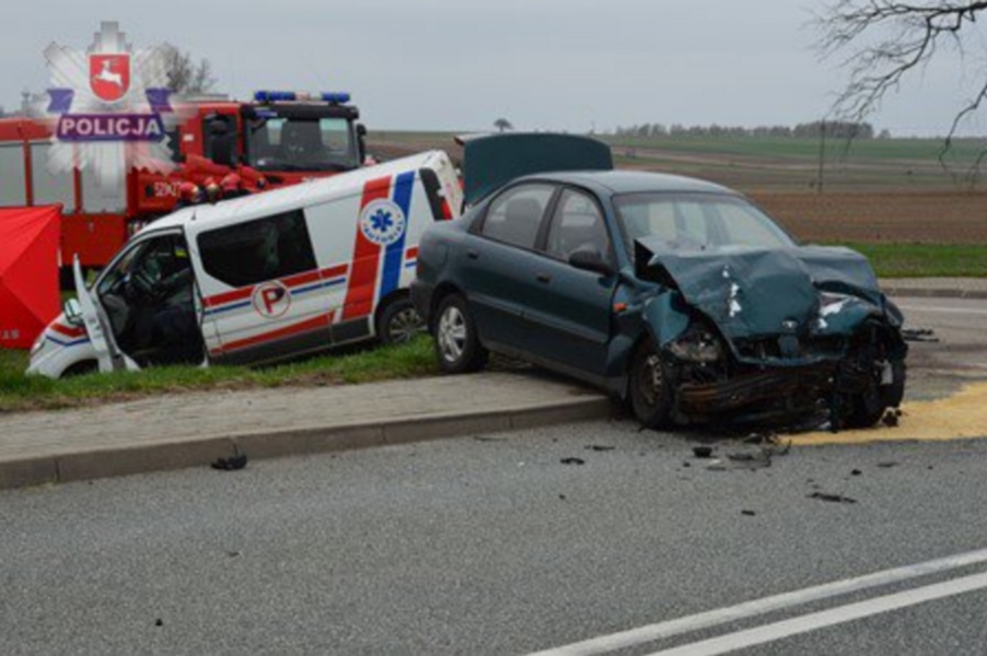 Czarny poniedziałek na drogach naszego regionu. Trzy osoby zginęły w wypadkach