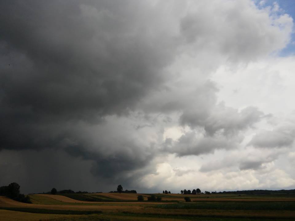 Sobotnia burza na Lubelszczyźnie na Waszych zdjęciach