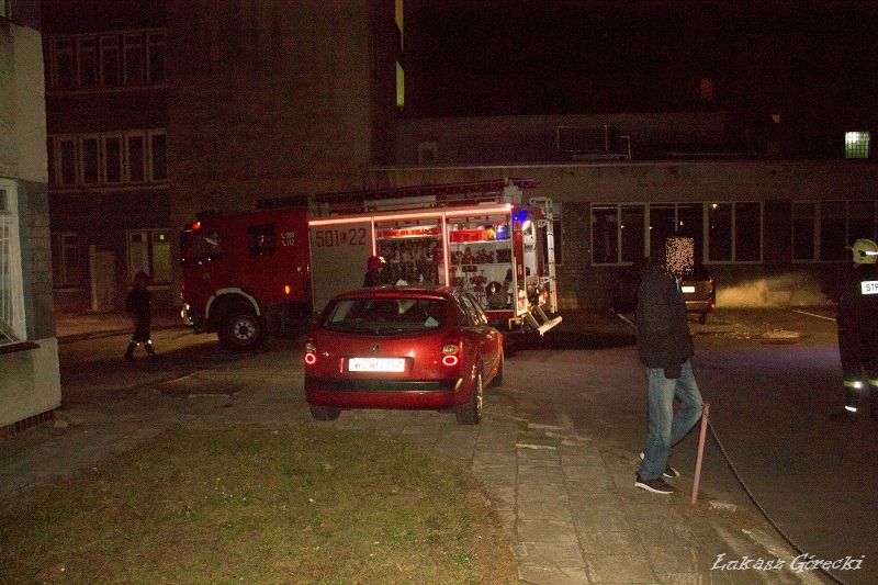 Pożar w szpitalu w Puławach. Ewakuowano pacjentów, jedna osoba poparzona