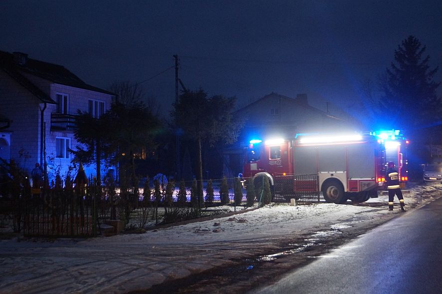 Dużo dymu mało ognia. Pożar w domu koło Opola Lubelskiego