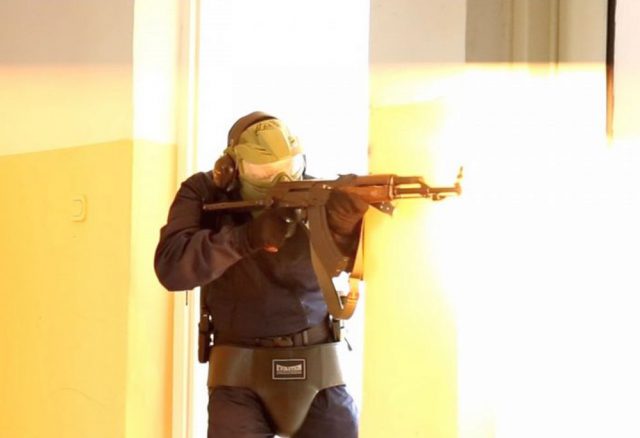 Antyterroryści szkolą lubelskich policjantów. Mają być skuteczniejsi w zatrzymywaniu przestępców (wideo)