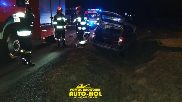 Duże utrudnienia w ruchu na trasie Lublin – Kraśnik po zderzeniu trzech pojazdów (zdjęcia)