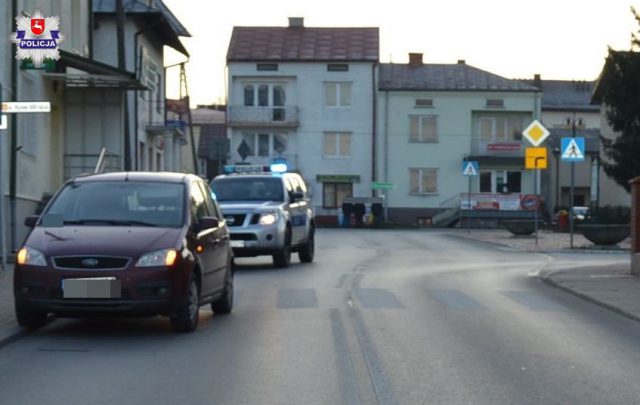 Potrąciła 10-latka na przejściu. Dziecko trafiło do szpitala w Lublinie (zdjęcia)