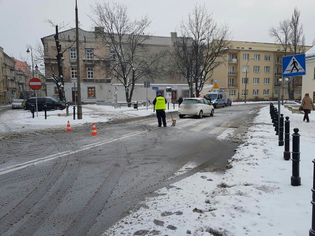Kobieta potrącona przez toyotę. Utrudnienia w ruchu w centrum Lublina (zdjęcia)