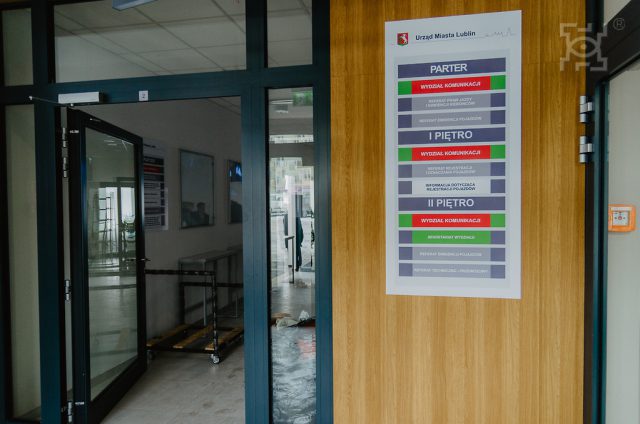 Wydział Komunikacji od poniedziałku funkcjonuje w nowym budynku (zdjęcia)