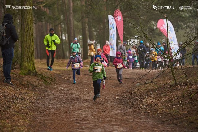 City Trail w Lublinie. Okolice Zalewu Zemborzyckiego opanowali biegacze (zdjęcia)