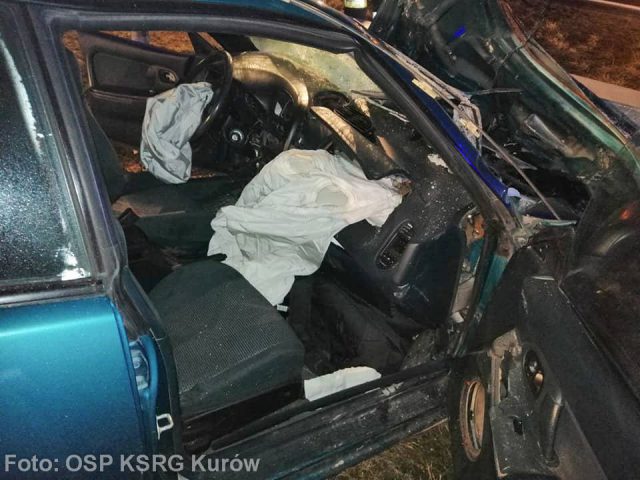 Pijany kierowca bez prawa jazdy jechał drogą ekspresową. Doprowadził do groźnego wypadku (zdjęcia)