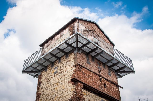 Mieszkańcy Łęcznej mogą już korzystać z wieży widokowej (zdjęcia)
