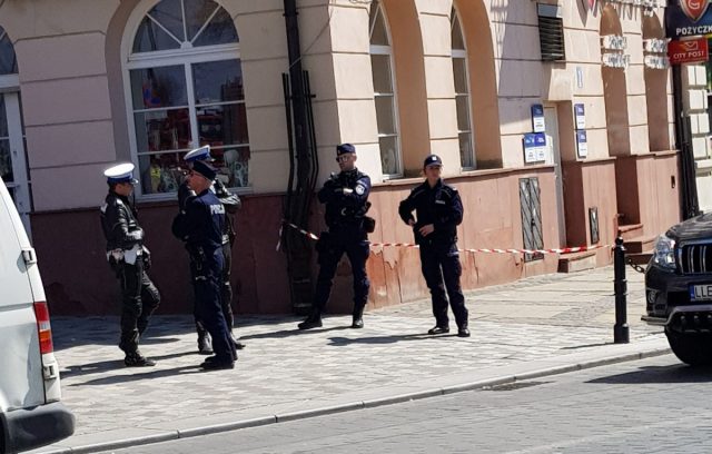 Alarm bombowy w biurze PO w Lublinie. Kolejny w tym roku (zdjęcia)