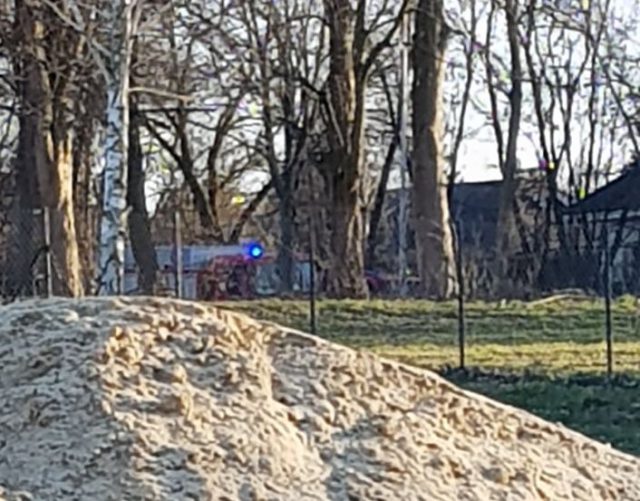 Uszkodzony gazociąg tuż przy granicy Lublina. Duży wyciek gazu (zdjęcia)