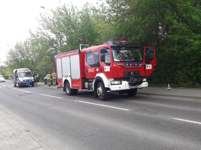 Zderzenie volkswagena z audi w Lublinie. Na miejscu pracują policjanci (zdjęcia)