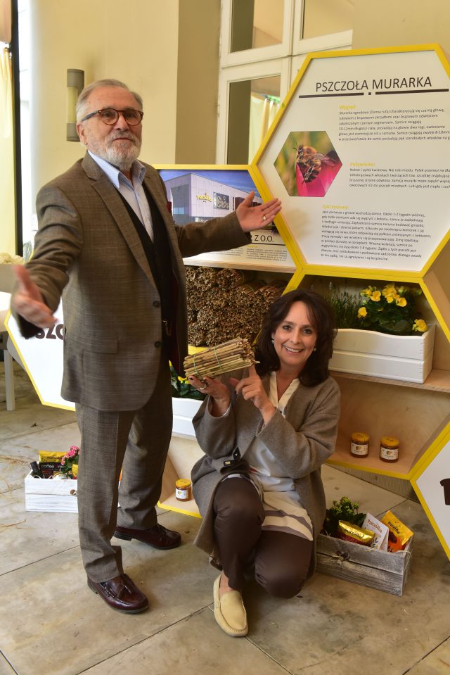 „Pszczółka” rozpoczęła akcję: Bee smart-ratujmy pszczoły (zdjęcia)