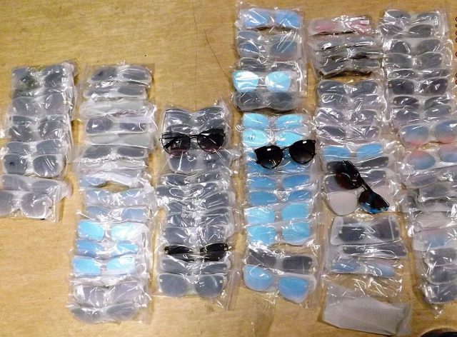 Podrabiane okulary, pierścionki i paski na granicy. Przewoził je obywatel Ukrainy (zdjęcia)