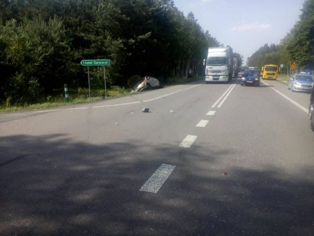 Utrudnienia w ruchu po wypadku na krajowej 19. Trasa Janów Lubelski – Nisko zablokowana (zdjęcia)