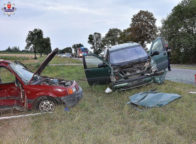 14-latek za kierownicą volkswagena doprowadził do zderzenia dwóch pojazdów. W wypadku zginęła jego rówieśniczka (zdjęcia)