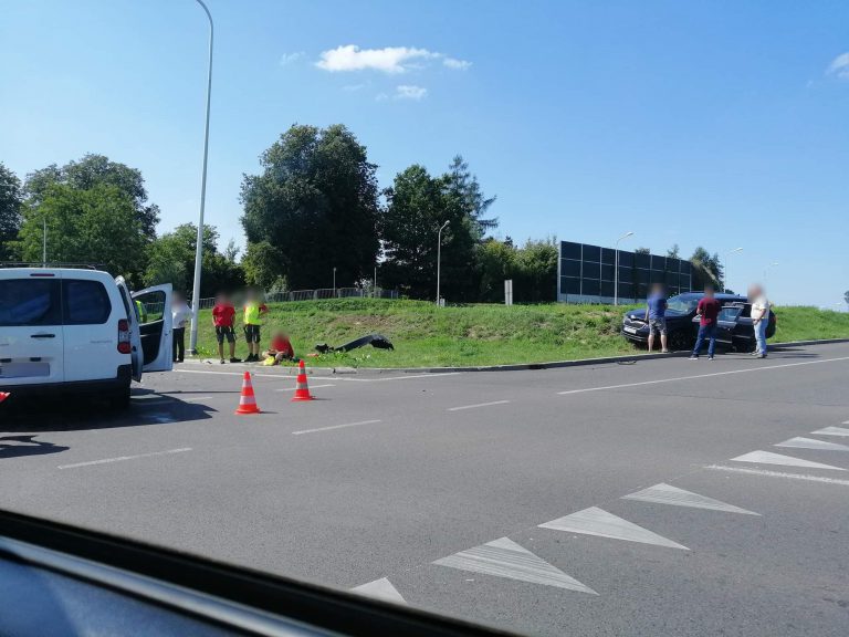 Kolejne zderzenie pojazdów na rondzie 100lecia KUL. Trzy