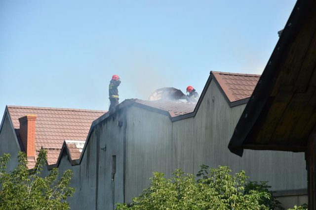 Pożar pomieszczeń mieszkalnych w Dęblinie (zdjęcia)