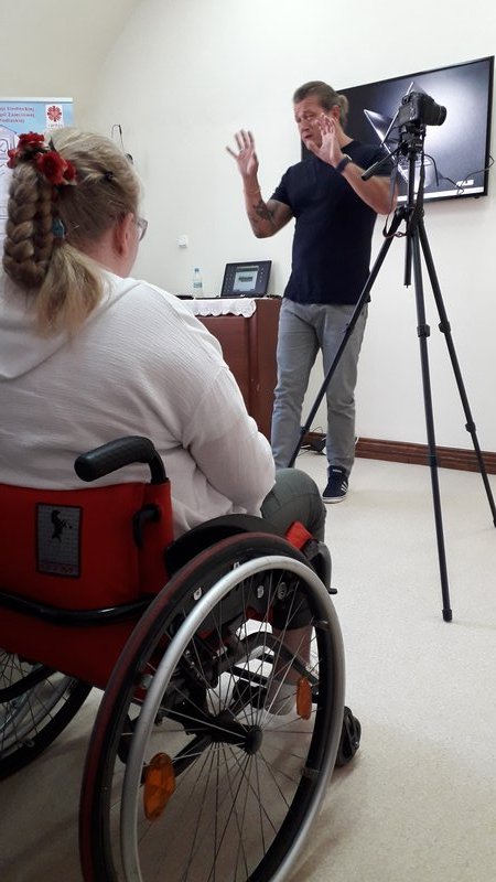 Jarosław Jakimowicz uczył niepełnosprawnych gry aktorskiej (zdjęcia)