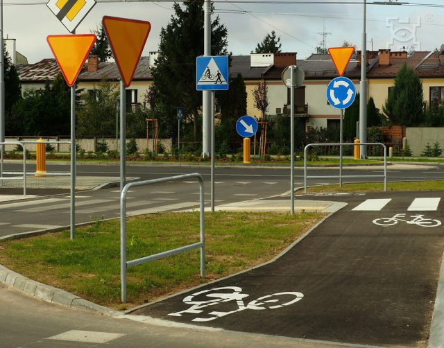 Kolejna drogowa inwestycja w Lublinie zakończona. Powstało rondo w kształcie biszkopta (zdjecia)