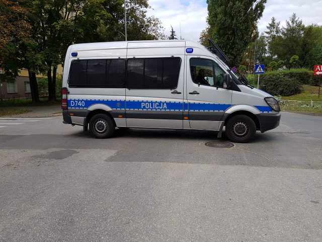 Ewakuacja hotelu w Lublinie. Na miejscu pracują służby ratunkowe (zdjęcia)