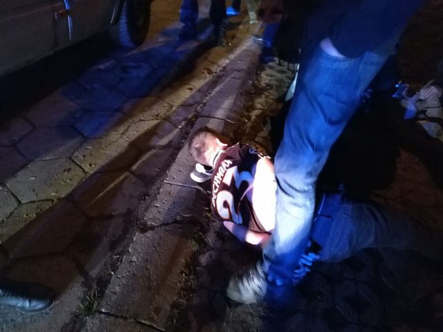 Pościg ulicami Lublina za skradzionym samochodem. Uciekinier wjechał w ślepą uliczkę (zdjęcia)