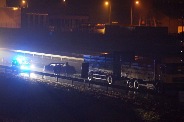 Zderzenie dwóch samochodów osobowych i ciężarówki na obwodnicy Lublina (zdjęcia)