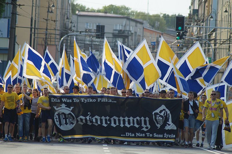 Kibice piłkarskiego Motoru Lublin przeciwni przenoszeniu ...