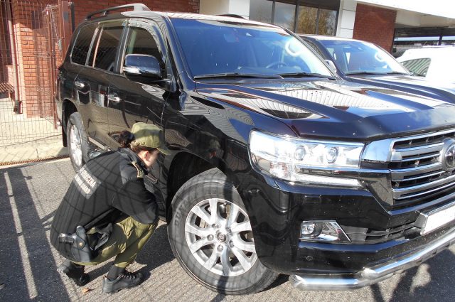 Funkcjonariusze straży granicznej odzyskali toyotę o wartości 320 tys. złotych (zdjęcia)