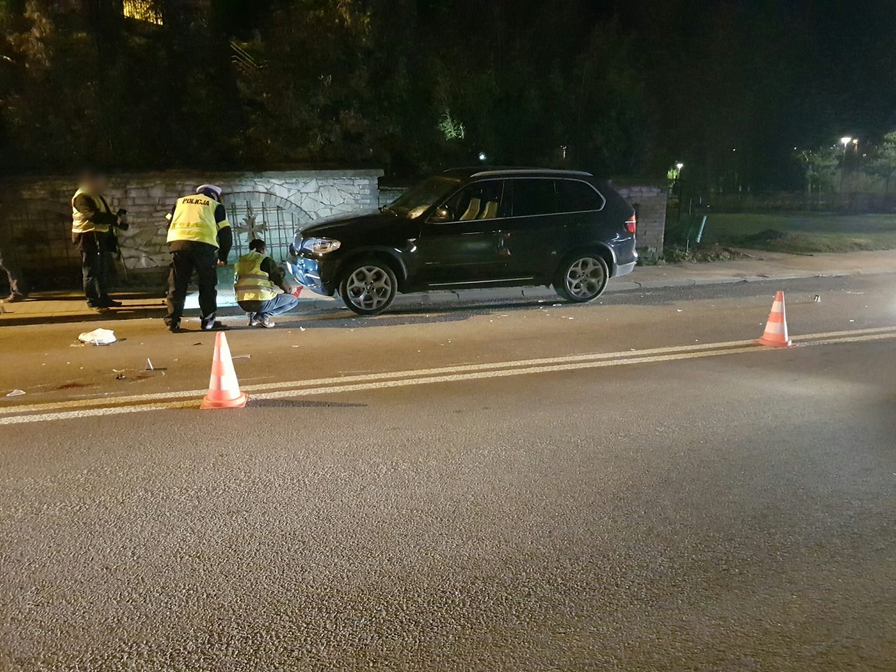 Nie żyje mężczyzna potrącony przez BMW w Bychawie. Zmarł w