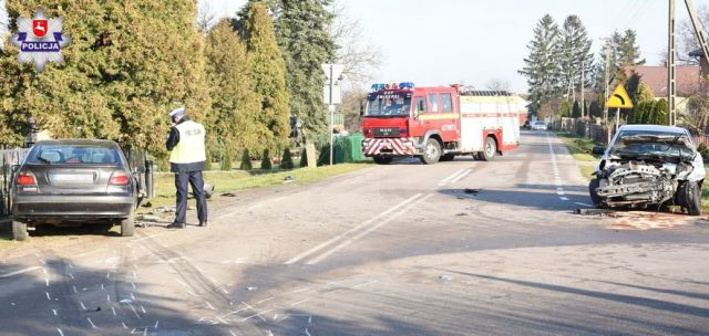 Nie ustąpił pierwszeństwa, doszło do zderzenia. Cztery osoby w szpitalu, w tym dwójka dzieci