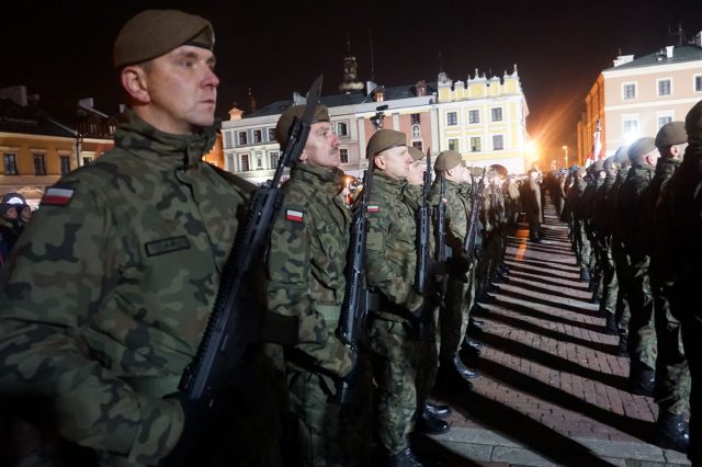 Promocja podoficerska lubelskich Terytorialsów podczas obchodów Święta Niepodległości w Zamościu (zdjęcia)