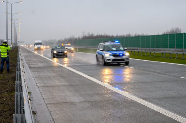 Droga ekspresowa z Lublina do Warszawy dłuższa o kilkanaście kilometrów. Kolejny odcinek oddany do użytku (zdjęcia)