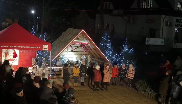 Wyjątkowa szopka już działa. Każdy może nią sterować nie ruszając się z domu