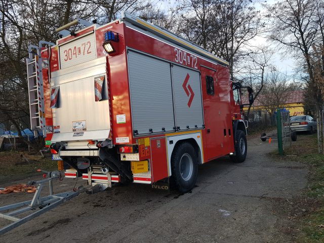 Tragedia nad Zalewem Zemborzyckim. Trwa akcja straży pożarnej i policji (zdjęcia)