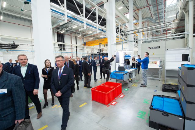 Uroczyste otwarcie fabryki Varroc Lighting Systems w Niemcach pod Lublinem. Będzie ponad 350 nowych miejsc pracy (zdjęcia)